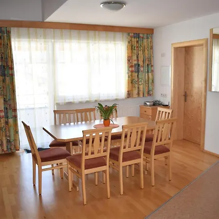 Appartement Adamsberg *