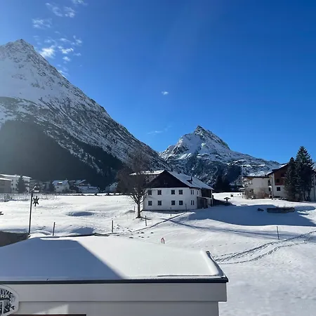 Adamsberg Appartement Galtür