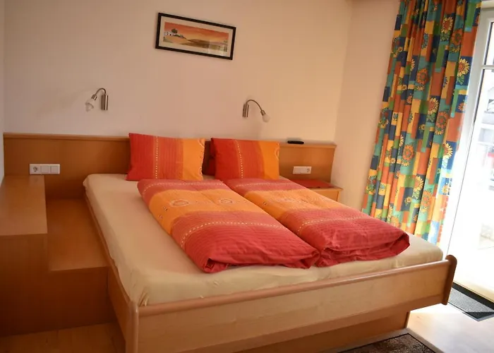 Adamsberg 公寓 加尔蒂