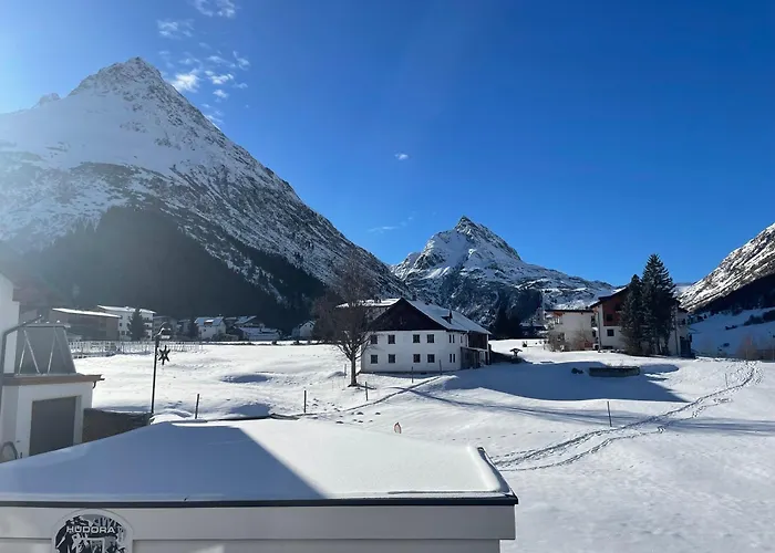 Adamsberg 公寓 加尔蒂