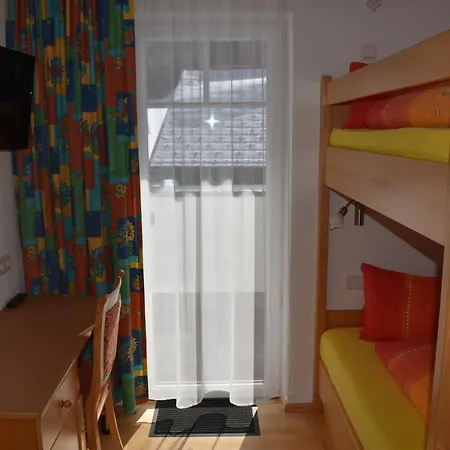 Adamsberg Apartment