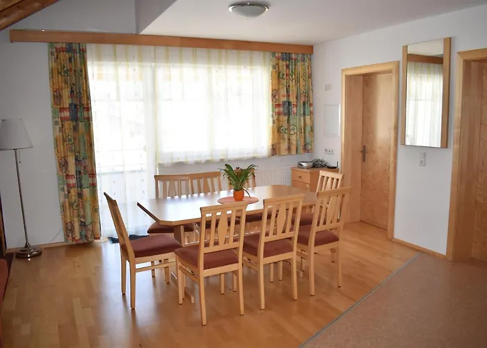 Апартаменты Adamsberg *